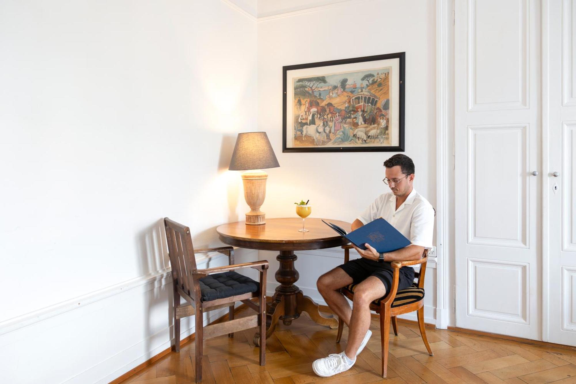 Vevey Hotel & Guesthouse Екстериор снимка
